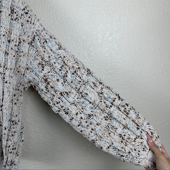 Moon‎ & Madison Cozy Collection Cowl Neck Knit Long Sleeve Sweater Size Small - Picture 4 of 13